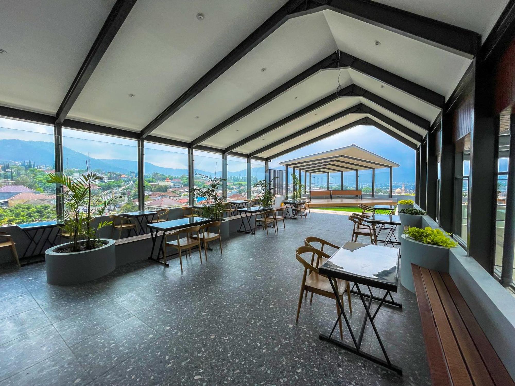 Samara Resort Бату Екстериор снимка